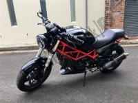 Tutte le parti originali e di ricambio per il tuo Ducati Monster 695 USA 2007.